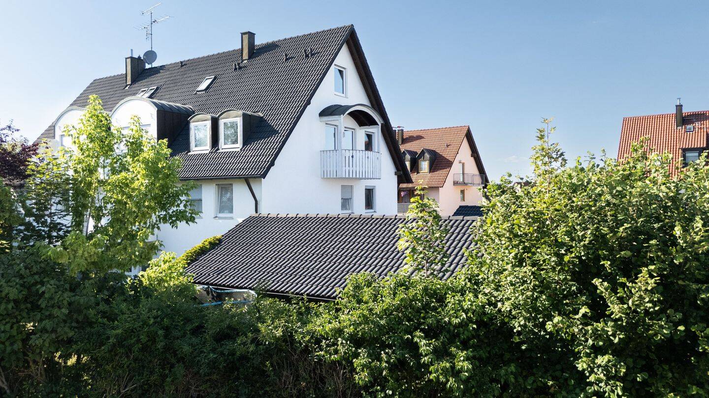 SPITZEN MIETE! Investment: 4-Zimmer-Maisonette inkl. Balkon und ca. 4 % Rendite, 85399 Hallbergmoos