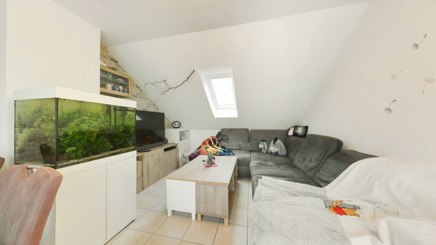 Über den Dächern von Wickede – Ihr neues Heim mit Süd-Balkon, 44319 Dortmund (Asseln Husen Kurl Neuasseln Wickede)