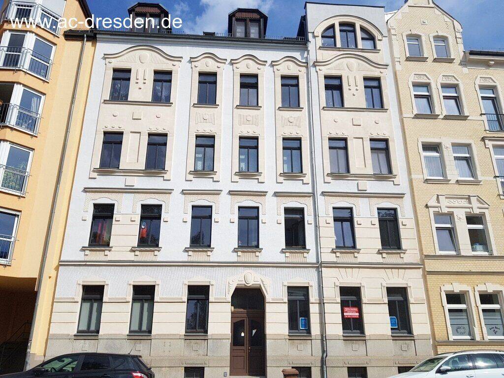 Helle ruhige 2-Raum-Wohnung mit Balkon in einem kernsanierten Gründerzeithaus, 9126 Chemnitz (Altchemnitz Bernsdorf Gablenz Lutherviertel Sonnenberg)