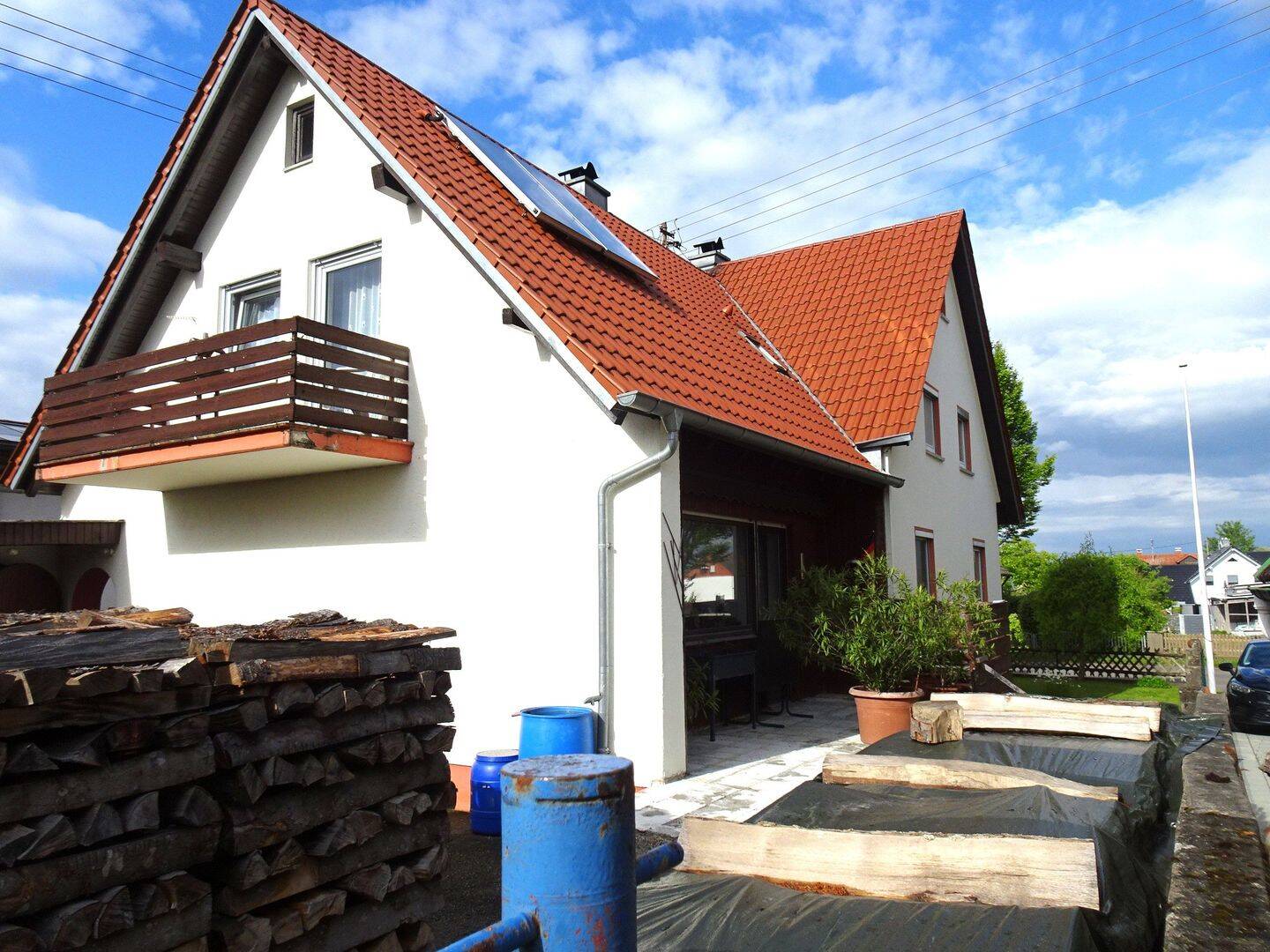 Mit viel Platz im- und am Haus! Ein günstiges 1 Fam.-Haus (wenn es nicht eilt) in 89257 Illert.-Tiefenbach, 89257 Illertissen