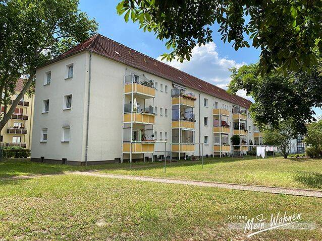 Toll geschnittene 3-Raumwohnung mit viel Platz für Ihre Wohnträume, 6231 Bad Dürrenberg