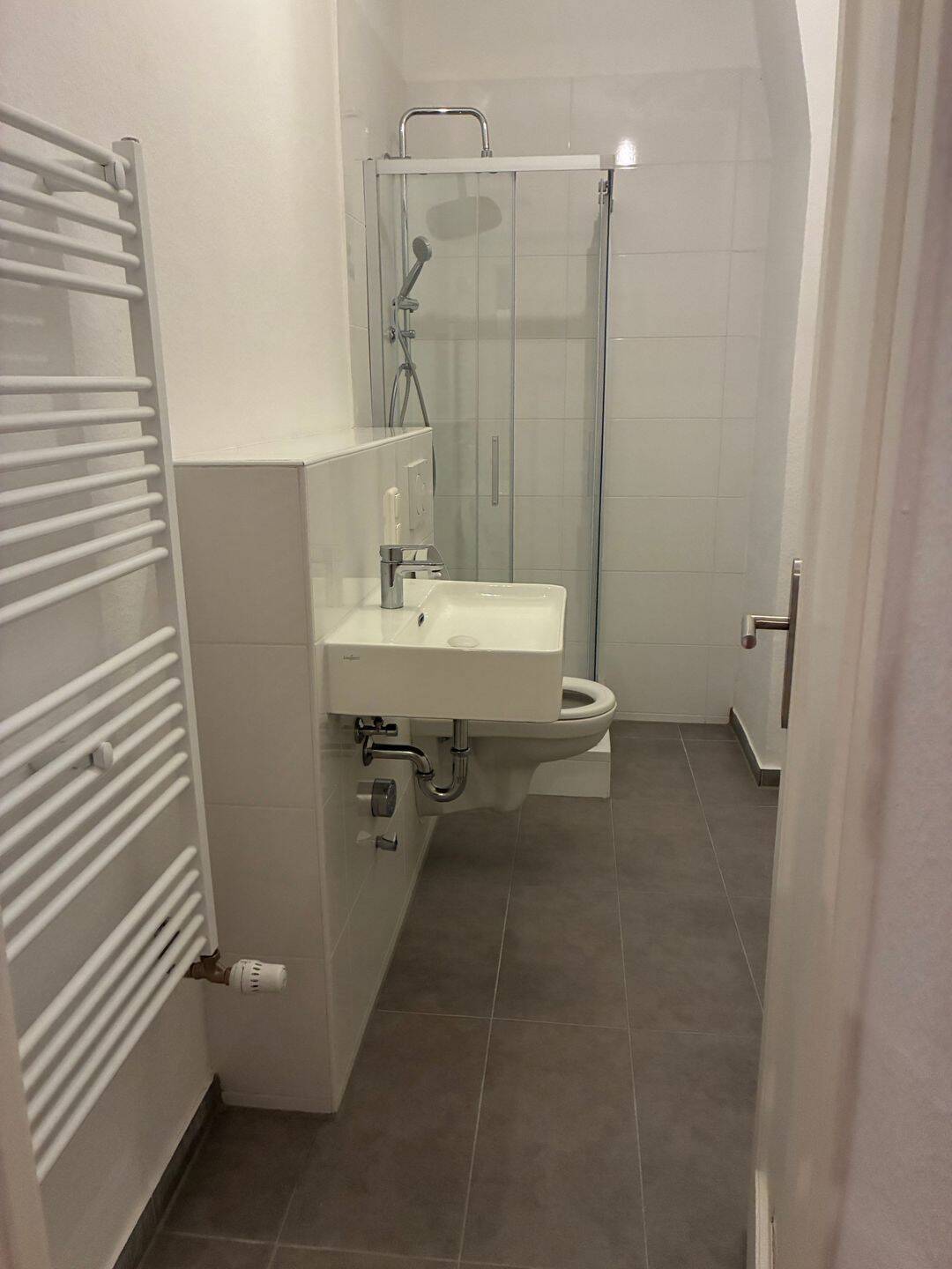Attraktive, vollständig sanierte Wohnung in begehrter Westlage des Martinsviertels, 64289 Darmstadt (Darmstadt Kranichstein)