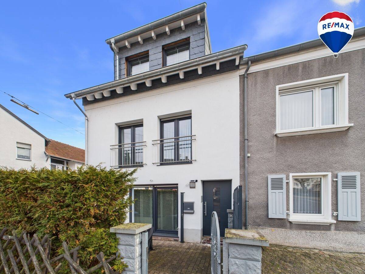 Modernisiertes Reihenendhaus in Schwalbach-Hülzweiler – hell, hochwertig & sofort bezugsbereit, 66773 Schwalbach