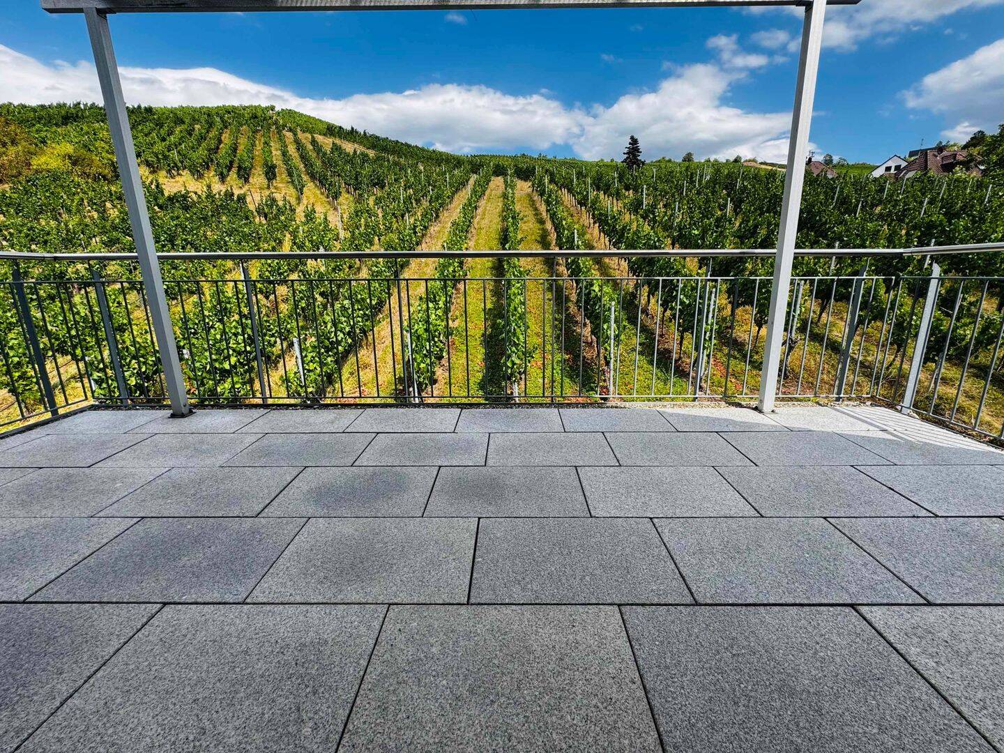 Hochwertige Maisonette mit traumhaftem Weinbergblick – Befristet, 73733 Esslingen am Neckar