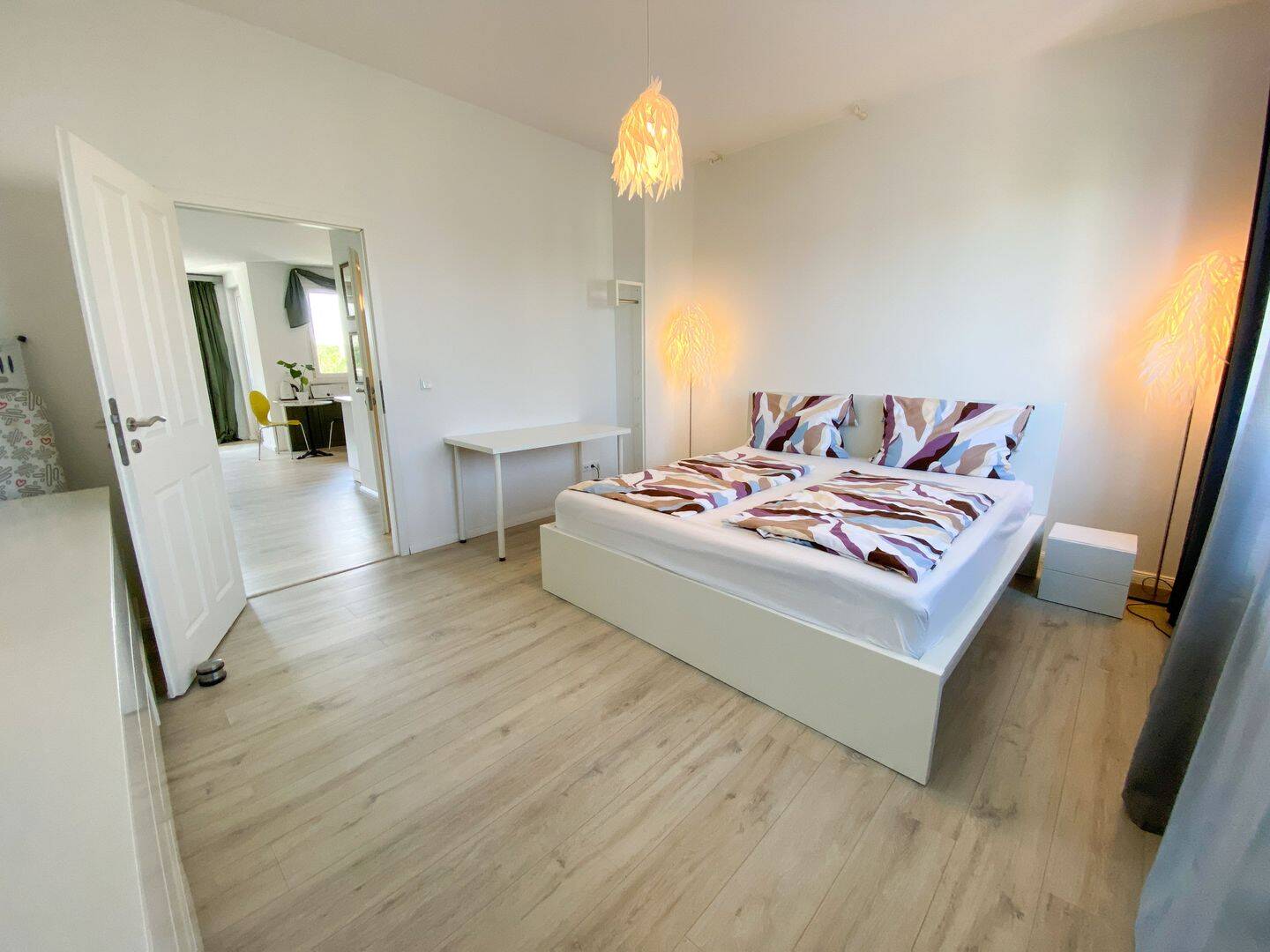 Helle 2-Zimmer Dachgeschosswohnung mit Balkon und Stellplatz in Charlottenburg, 10585 Berlin (Charlottenburg-Wilmersdorf Charlottenburg)