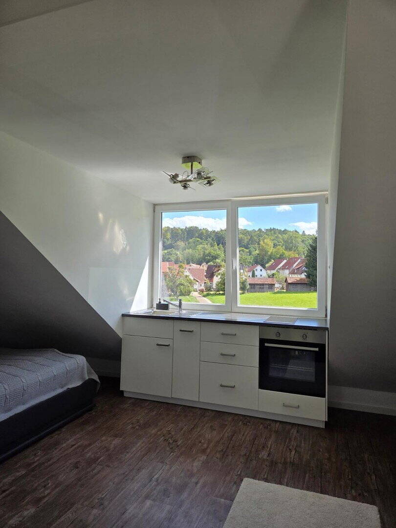 1-Zimmer Wohnung im Grünen, 71384 Weinstadt