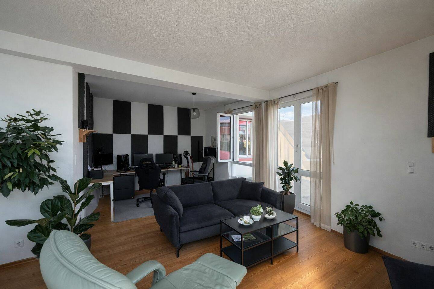 Stilvolle Maisonette mit Wintergarten – Wohnen mit besonderem Flair, 90613 Großhabersdorf
