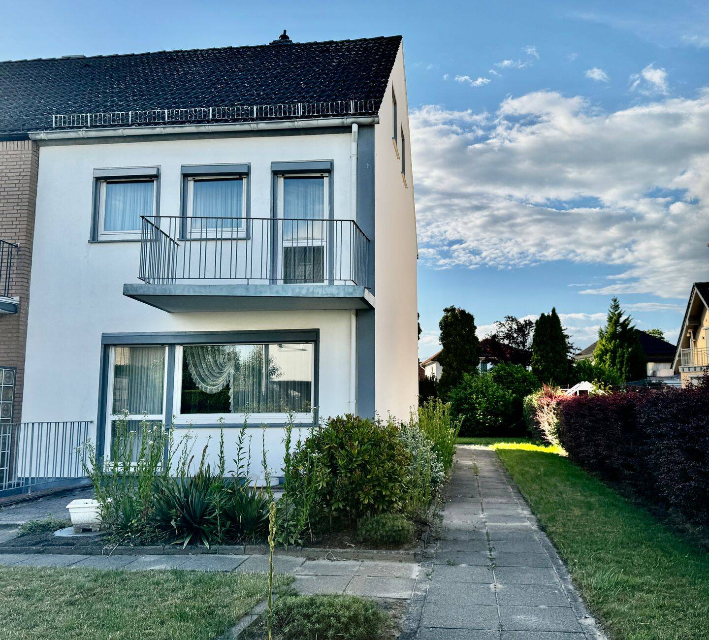 Doppelhaushälfte in Burglesum zu verkaufen, 28717 Bremen (Burgdamm Lesum Sankt Magnus)