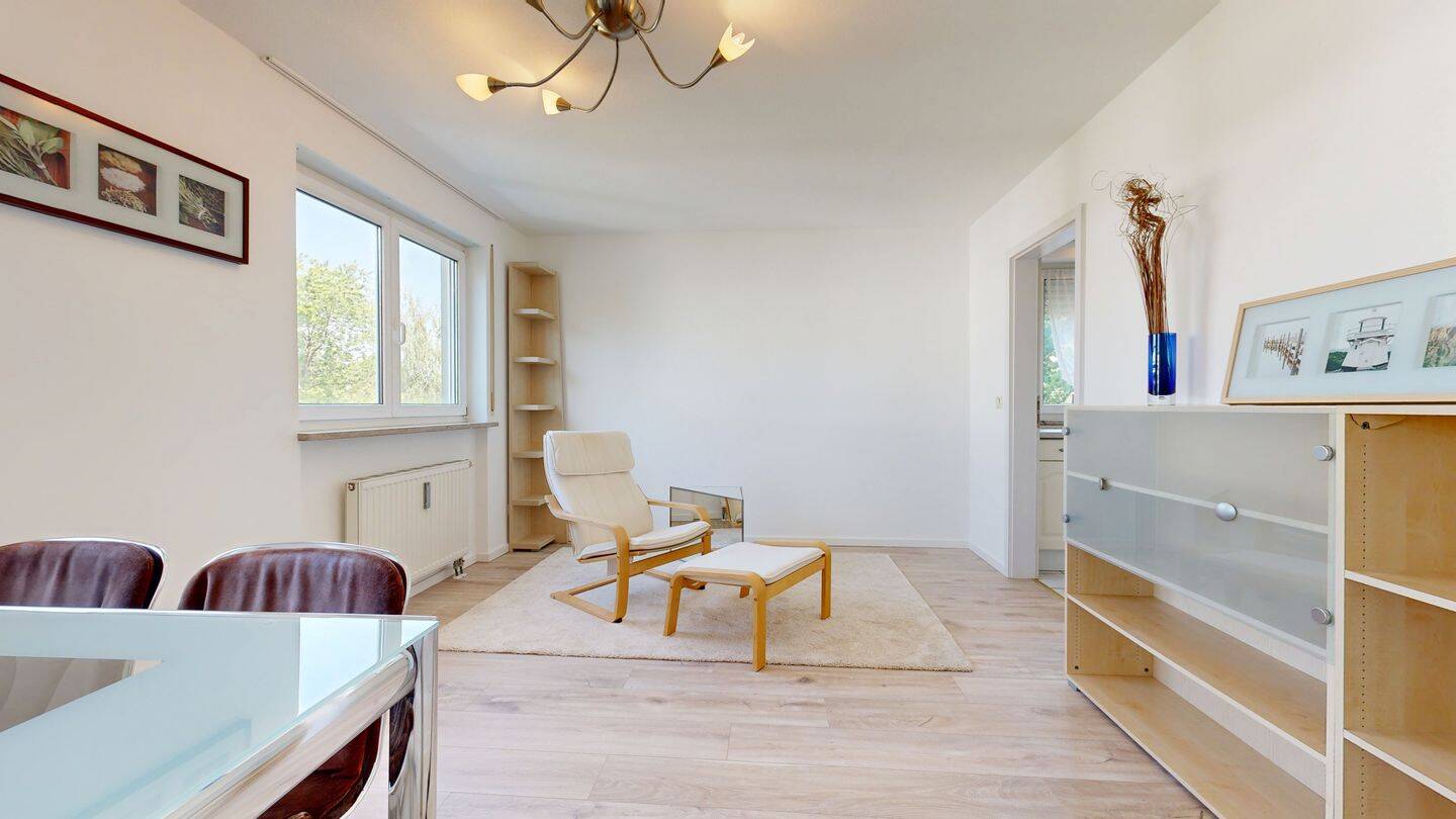 Gemütliche 2-Zimmer-Wohnung mit Balkon in ruhiger Lage von Unterhaching, 82008 Unterhaching