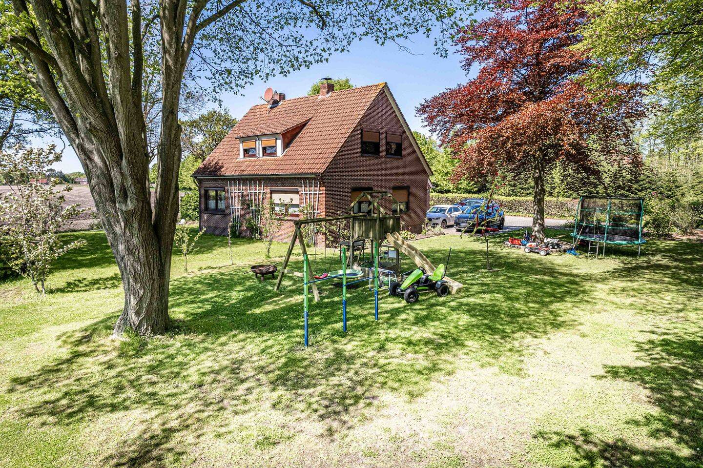Familienfreundliches Wohnen auf großzügigem Grundstück!, 26556 Westerholt