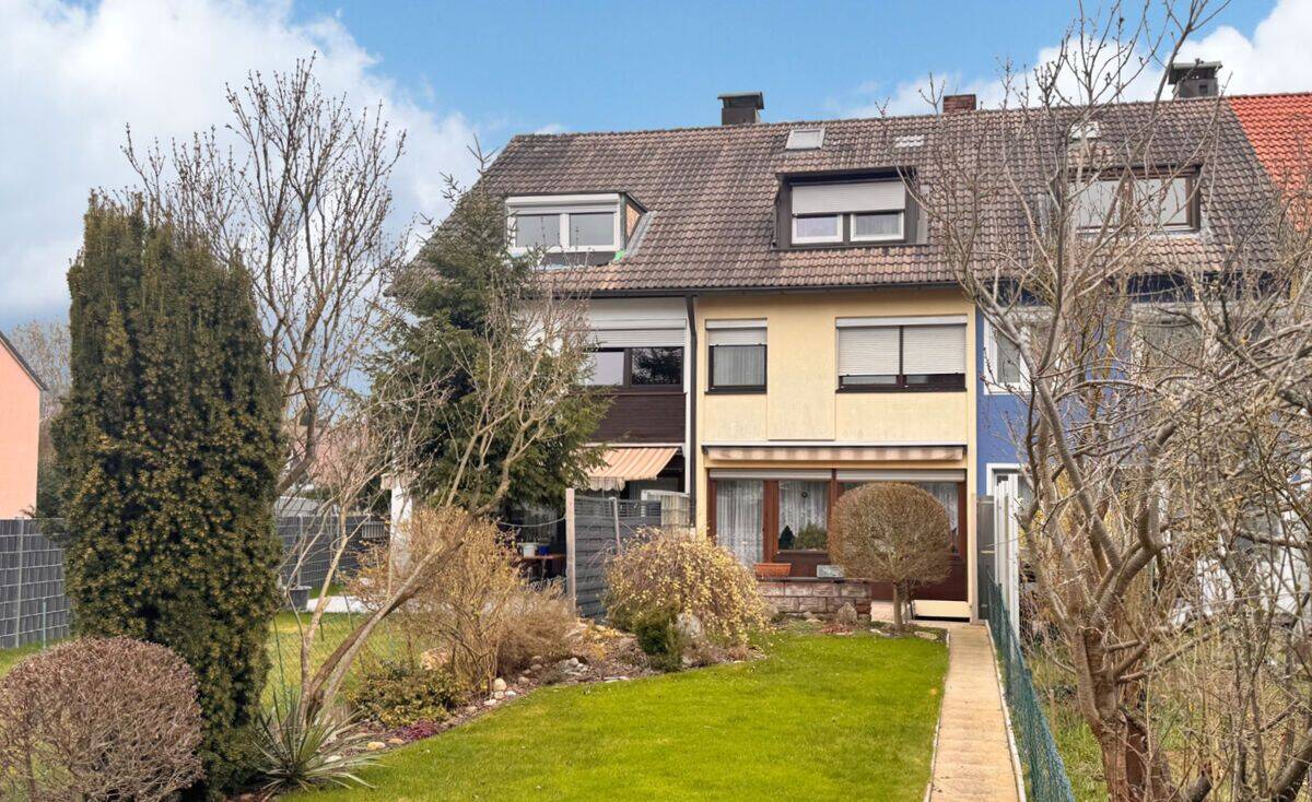 +++VERMIETETES REIHENMITTELHAUS IN BESTER UND RUHIGER LAGE IN NÜRNBERG-NORD+++, 90411 Nürnberg