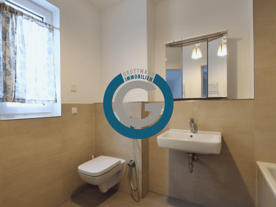 BARRIEREFREIE WOHNUNG MIT TERRASSE & GEMEINSCHAFTSGARTEN – TG-STELLPLATZ – IDEAL FÜR EINE FAMILIE, 12524 Berlin (Treptow-Köpenick Altglienicke Kleingartenanlage Falkenbrunn 1)