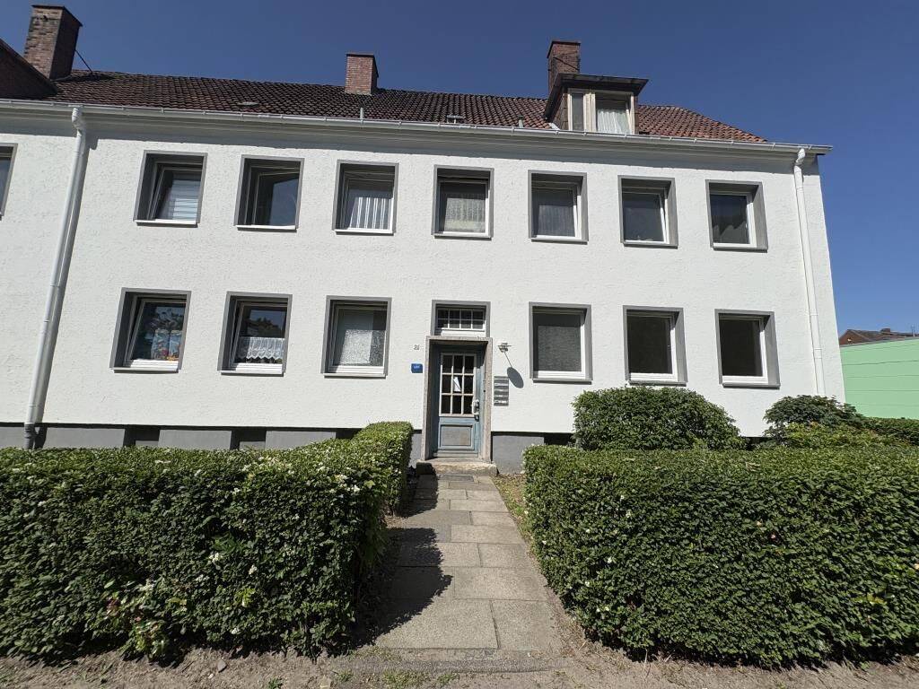 Helle 3-Zimmer-Erdgeschosswohnung in Bremerhaven 55,93 m², Balkon, Badfenster, 27570 Bremerhaven (Geestemünde)