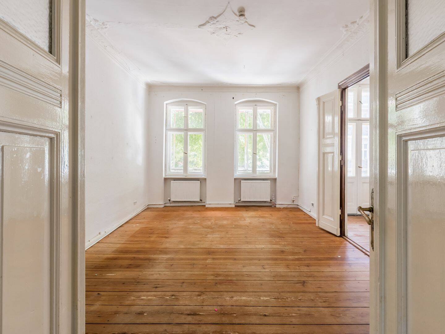 3 -Zimmer -Altbauwohnung mit Balkon in beliebter Lage im Reuterkiez, 12047 Berlin (Neukölln Kolonie Freie Stunde)