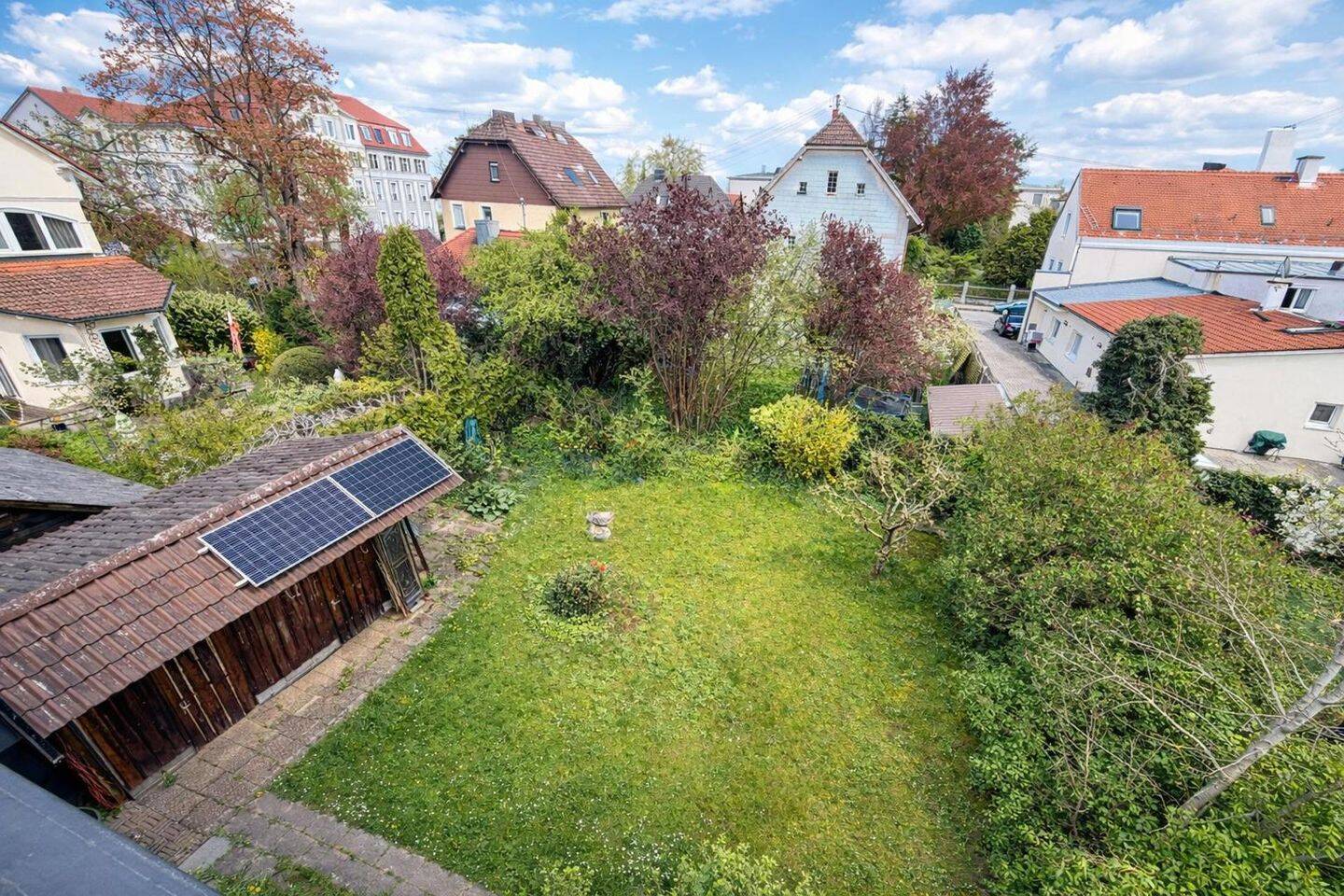 Großzügige Familienwohnung mit 4,5 Zimmern und Gemeinschaftsgarten, 82256 Fürstenfeldbruck