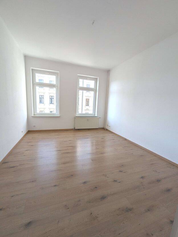 +++GROßE 1-R. WHG m. BALKON.+TAGESLICHTBAD m. WANNE+++SEHR GROßZÜGIGE RÄUME+++, 4317 Leipzig (Neustadt-Neuschönefeld Reudnitz-Thonberg Zentrum-Ost)