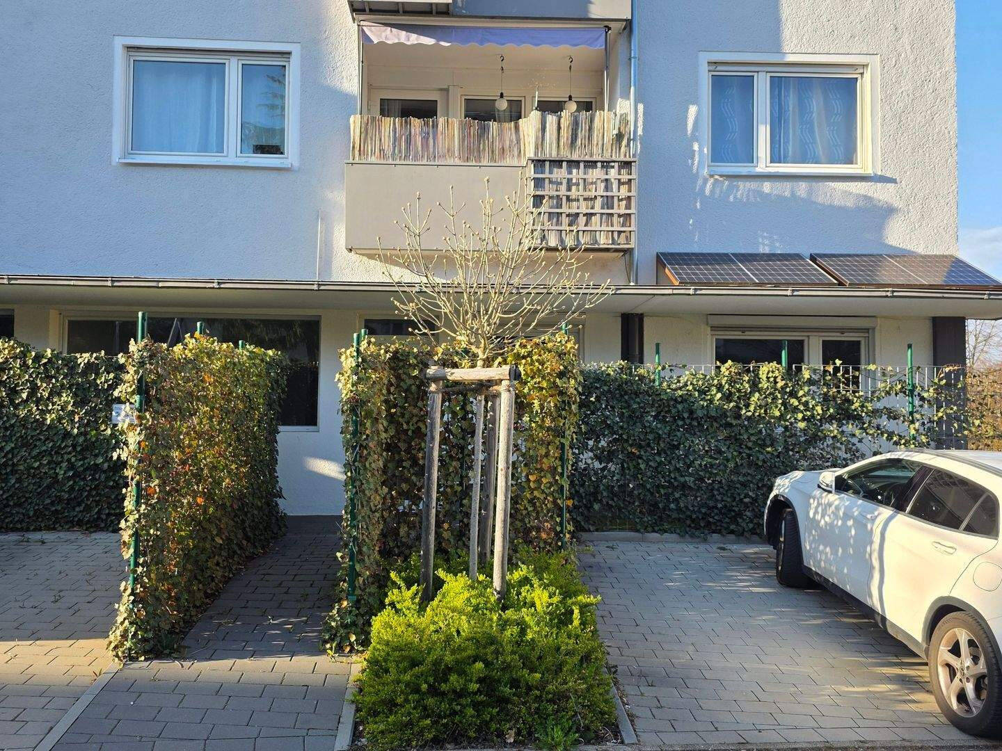 Familienfreundliche 4-Zimmer Wohnung mit Terrasse in Nürtingen, 72622 Nürtingen