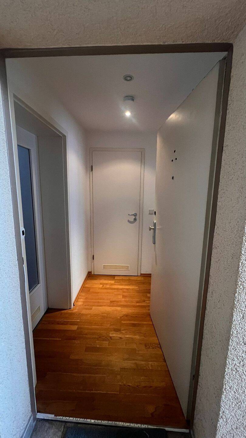 Voll möblierte 2-Zimmer-Wohnung mit Balkon – Strom, Internet & Nebenkosten inklusive, 90489 Nürnberg (Gärten bei Wöhrd Rennweg Veilhof Wöhrd)