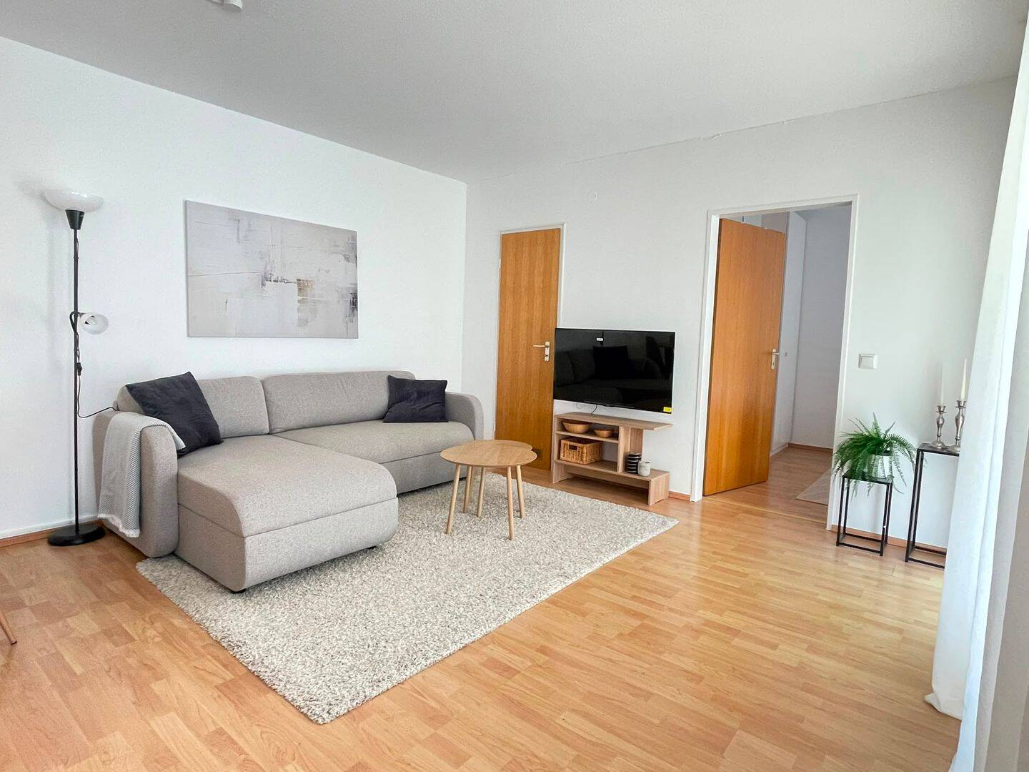 Exklusive, vollmöblierte 2-Zimmer-Businesswohnung mit Terrasse in der Erlanger Altstadt, 91054 Erlangen (Burgberg Erlangen-Nord Erlangen-Ost Innenstadt Sieglitzhof)