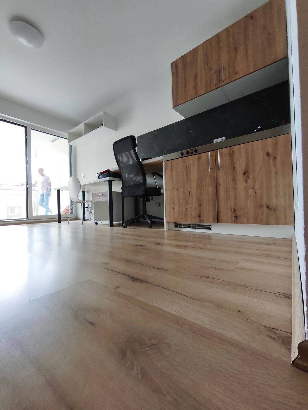 WLAN Inklusive im Preis – Charmantes Studio- Apartment mit Balkon im Stadtteil Nürnberg St.Johannis, 90419 Nürnberg (Kleinweidenmühle Sankt Johannis)