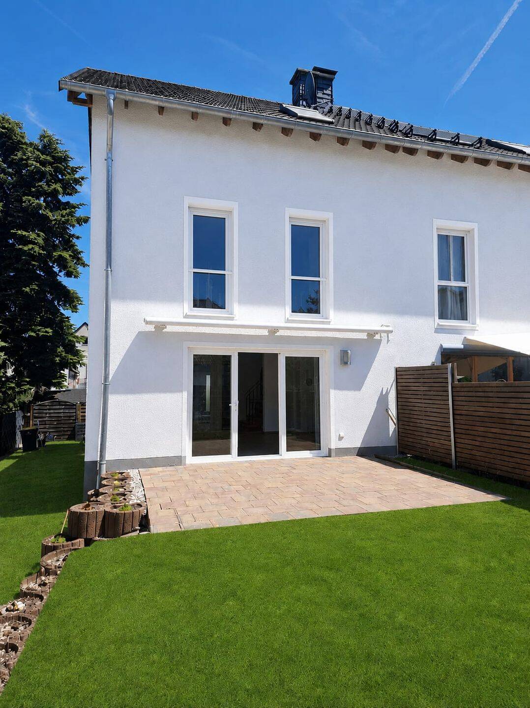 Modernisiertes Reihenendhaus in Heidesheim mit Garten und großem Keller, 55262 Ingelheim am Rhein (Heidesheim)