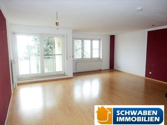 Helle 2-Zimmer-Wohnung mit Balkon und TG-Stellplatz in zentraler Lage Langenaus zu vermieten!, 89129 Langenau