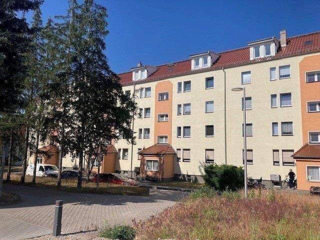 Helle, ruhige 2-Raum Dachgeschosswohnung mit Blick ins Grüne, 15806 Zossen