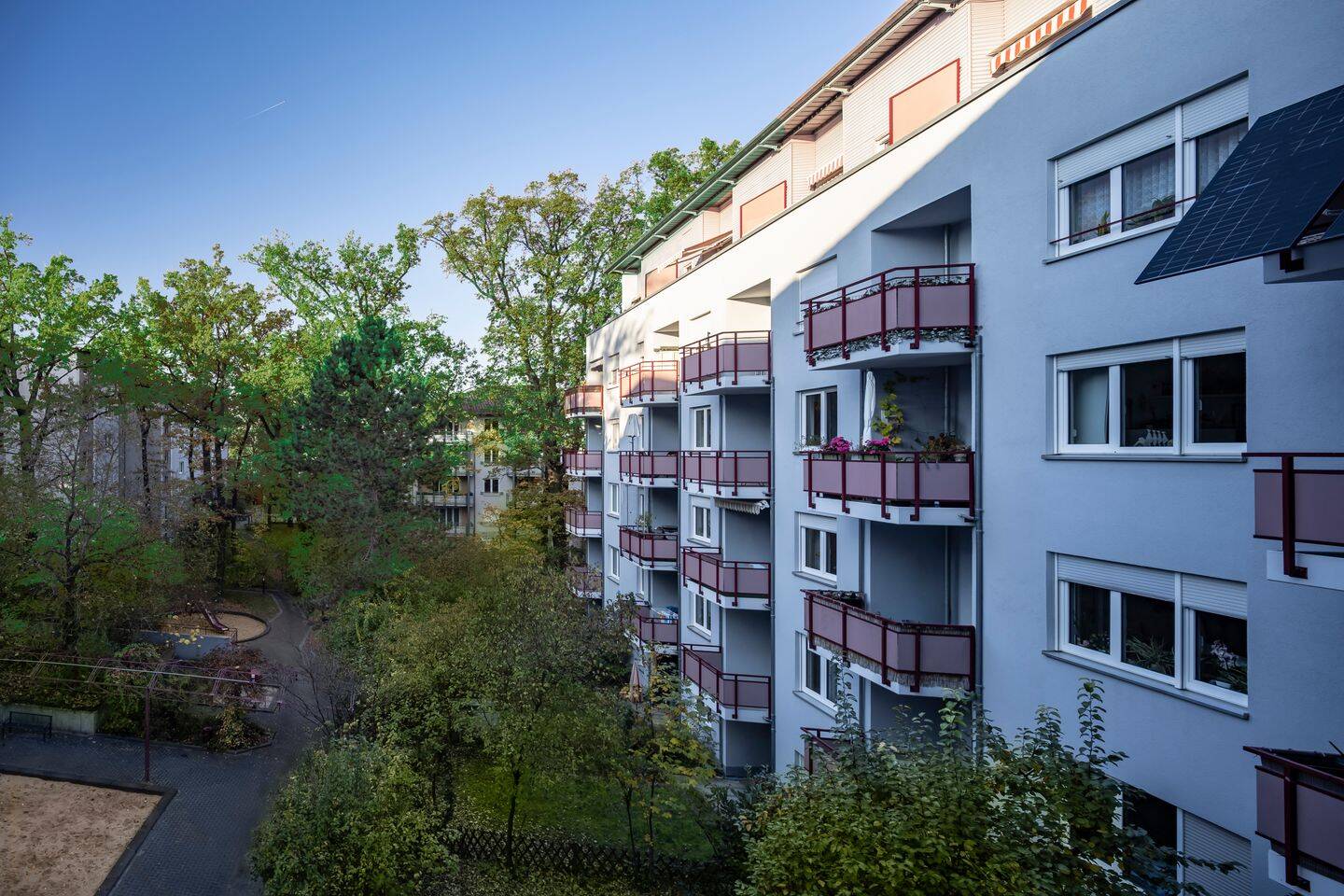 Großzügige 3-Zimmer-Wohnung mit Loggia im Wohnpark Neulichtenhof, 90461 Nürnberg