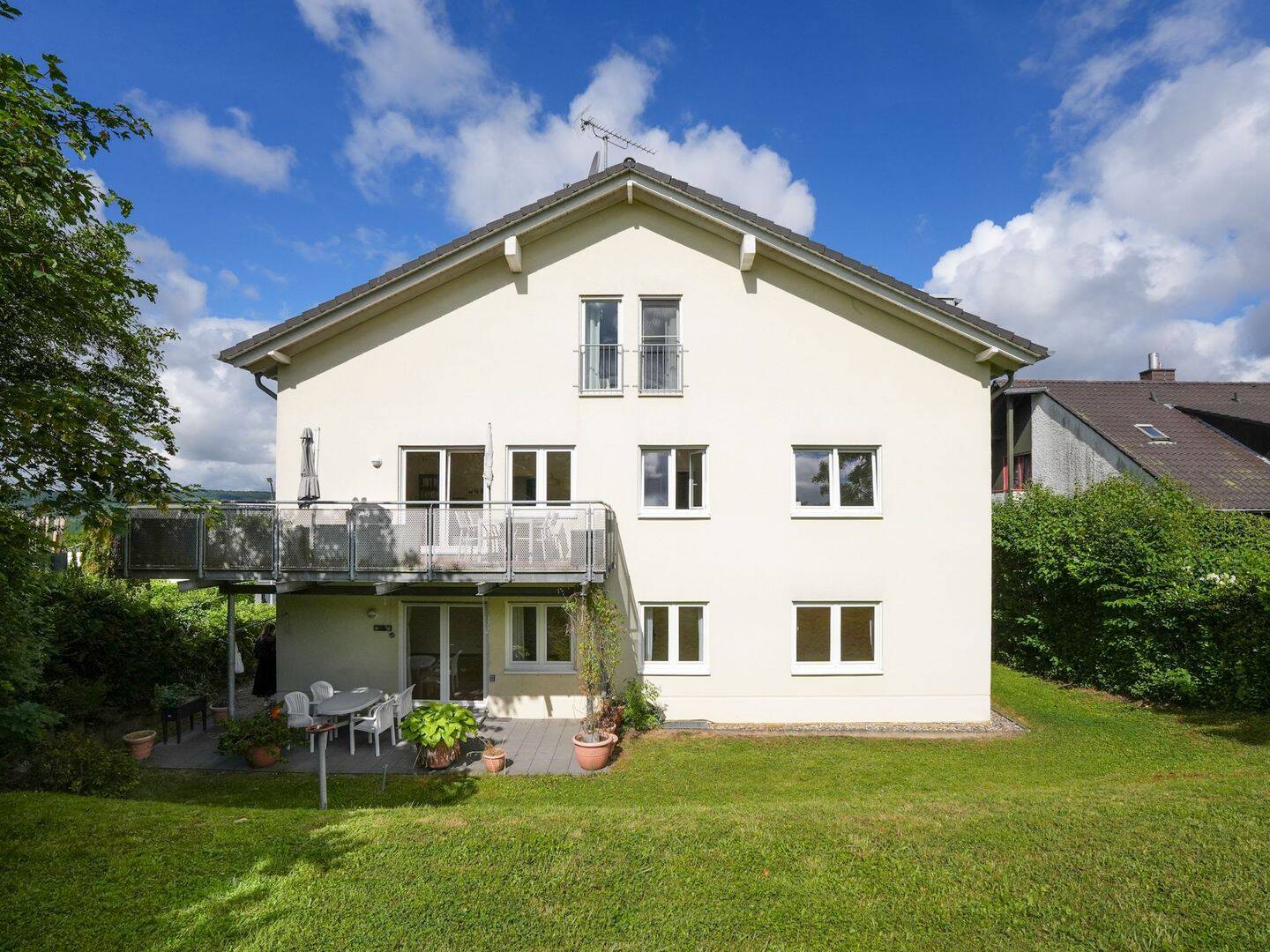 Hausgefühl inklusive – Moderne Eigentumswohnung mit Terrasse und Garten!, 66129 Saarbrücken