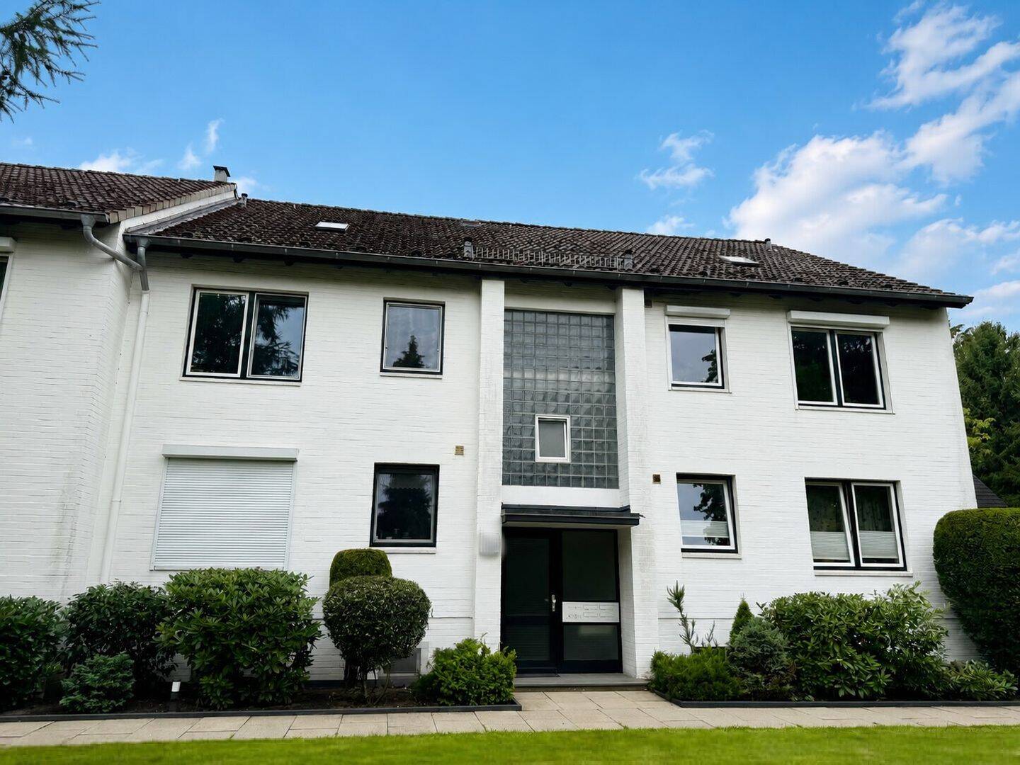Ein Ort zum Bleiben: Großzügige 2,5-Zi.-Wohnung zum Wohlfühlen!, 22159 Hamburg (Wandsbek Bramfeld Farmsen-Berne Sasel Tonndorf)