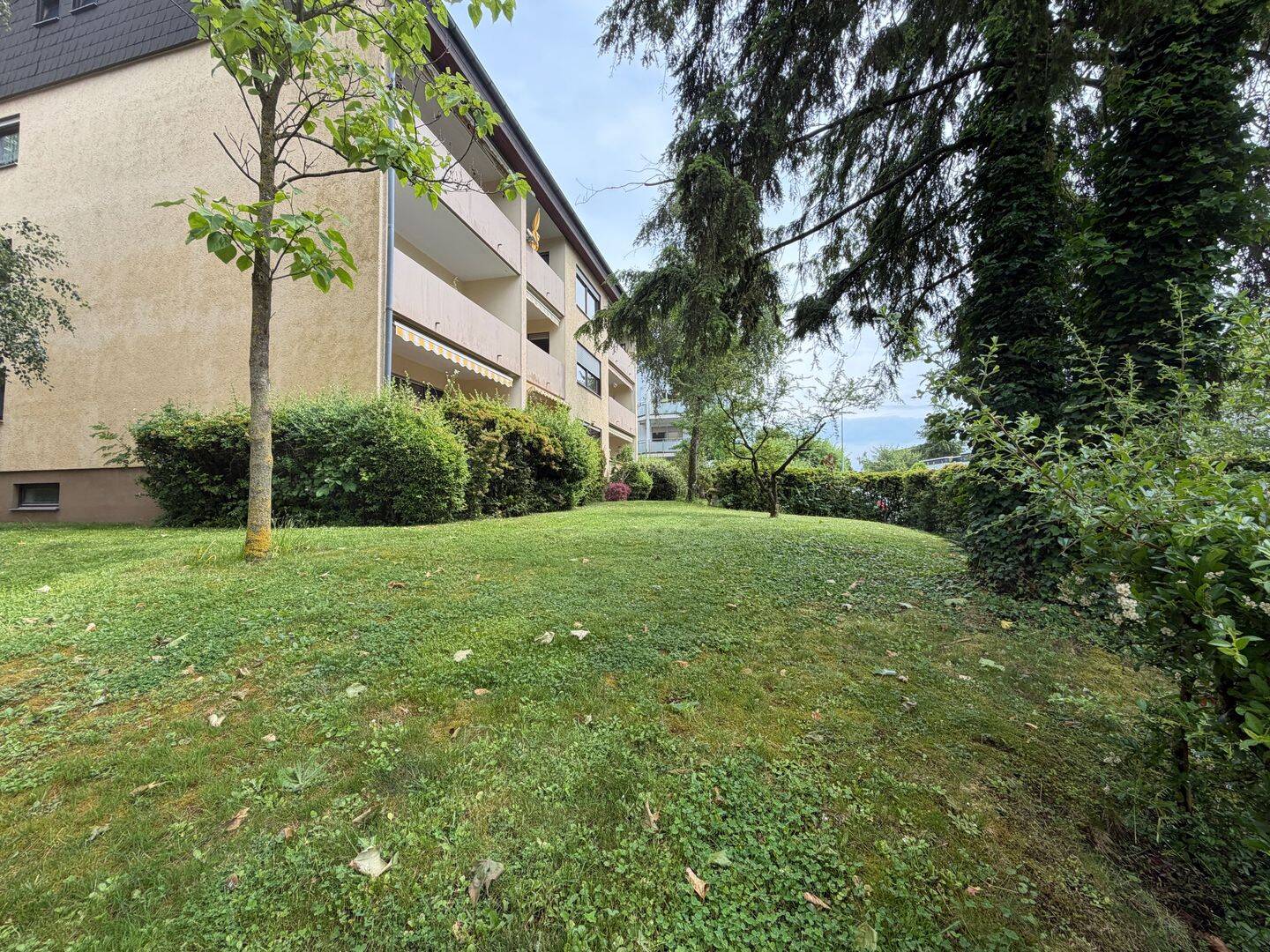 gemütliche 2-Zimmerwohnung in unmittelbarer Feldrandlage, 61381 Friedrichsdorf