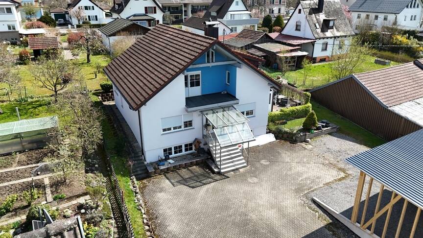 Zelg – Einfamilienhaus mit großem Carport und Doppelgarage, 79664 Wehr