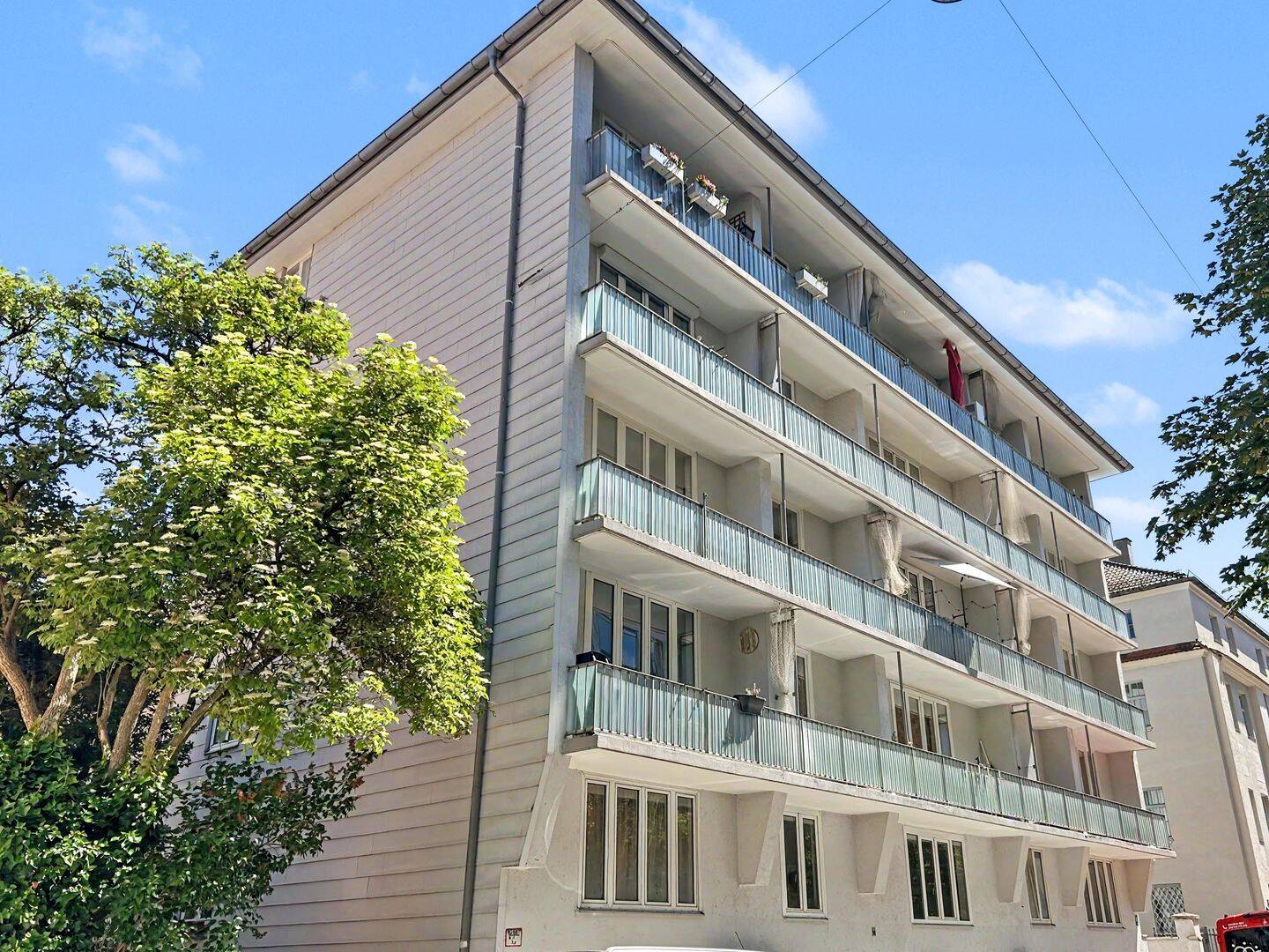 Im Herzen der Maxvorstadt! Freie und gut geschnittene 2-Zi-ETW mit Südloggia und Denkmalschutz, 80799 München (Maxvorstadt Schwabing-Freimann Schwabing-West)