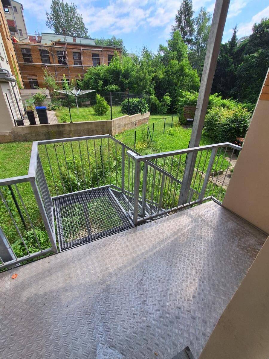 Wohntraum mit eigenem Garten: Helle 3-Zimmer-Wohnung zum Wohlfühlen, 8525 Plauen