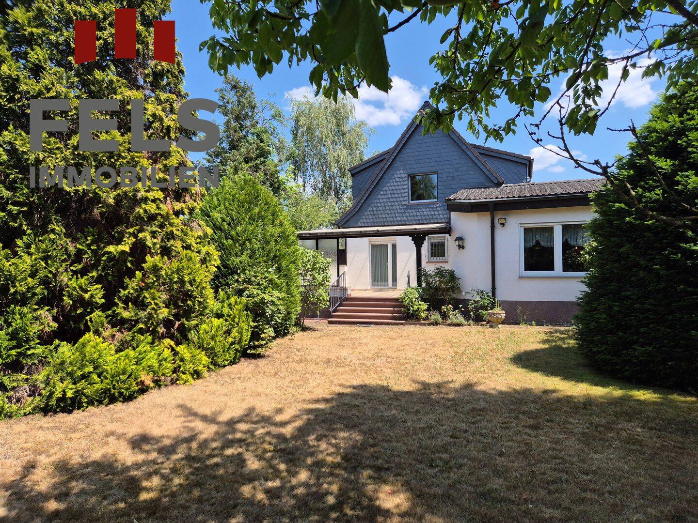 Freistehendes EFH in Dreieich-Sprendlingen, 63303 Dreieich