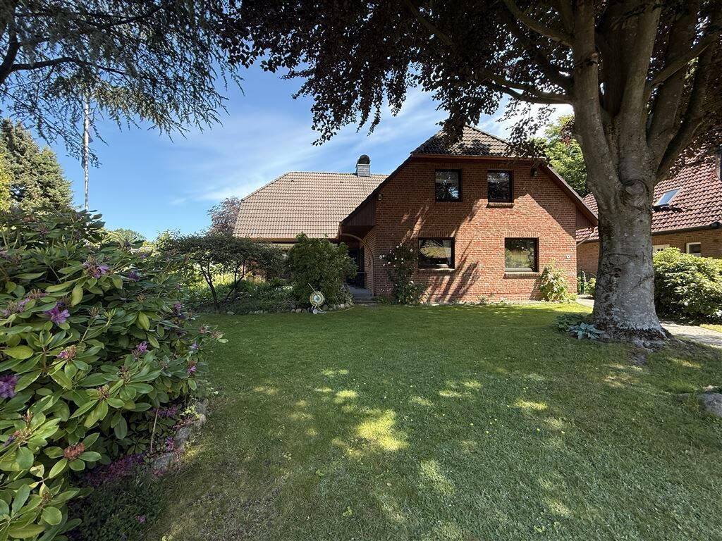 Zweifamilienhaus in der schönsten Lage Trittaus, 22946 Trittau