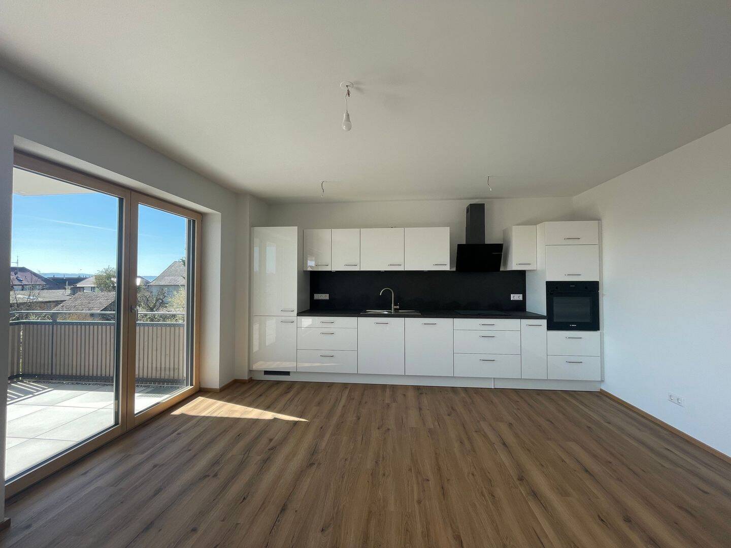 Erstbezug – 4,5-Zimmer-Wohnung mit traumhafter Aussicht, 88709 Hagnau am Bodensee