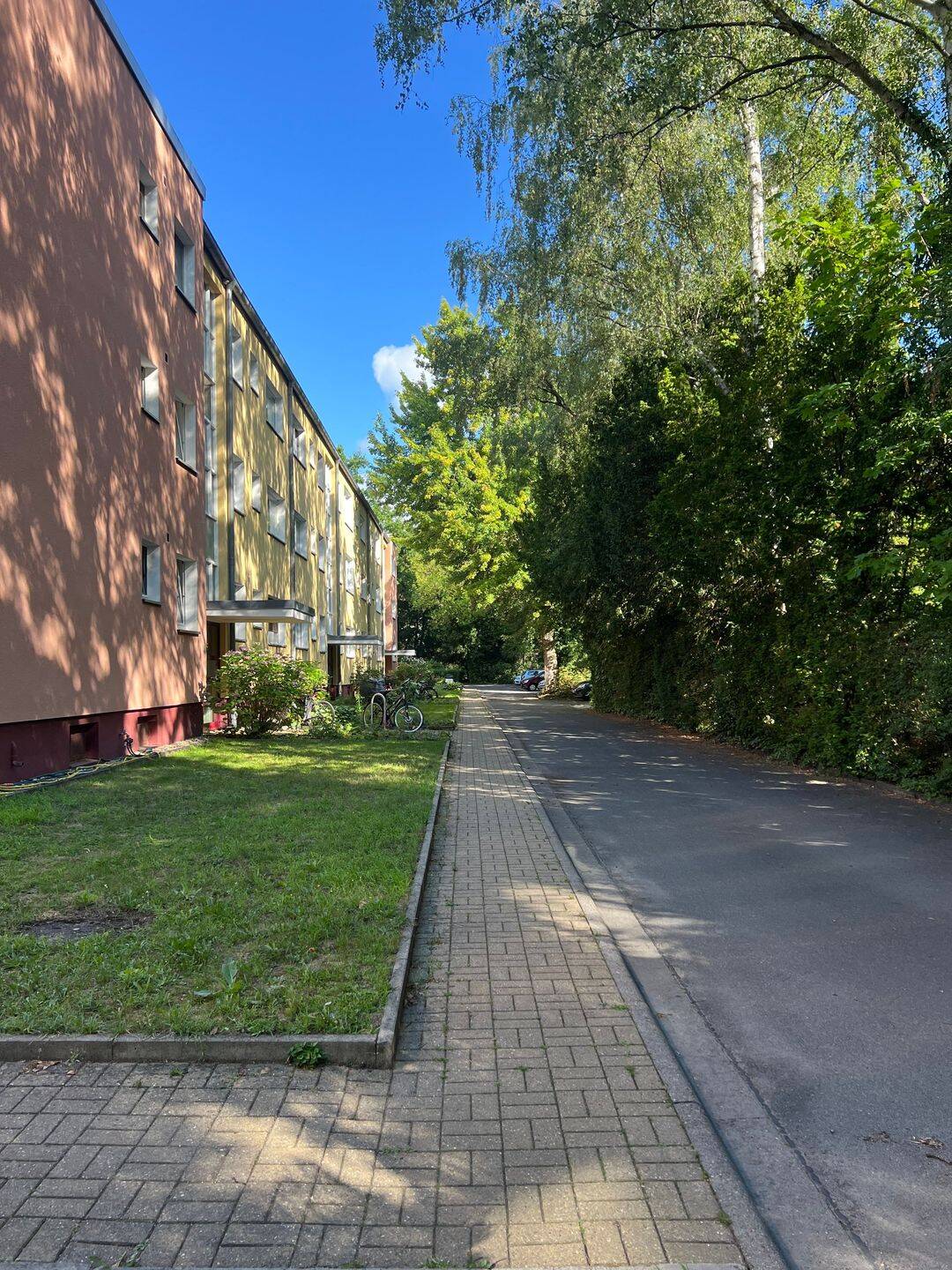 Lebensqualität inklusive – Sonnige 3-Zimmer-Wohnung mit großem Balkon, KellerRAUM & Garage im Komponistenviertel, 12247 Berlin (Steglitz-Zehlendorf Lankwitz Steglitz)