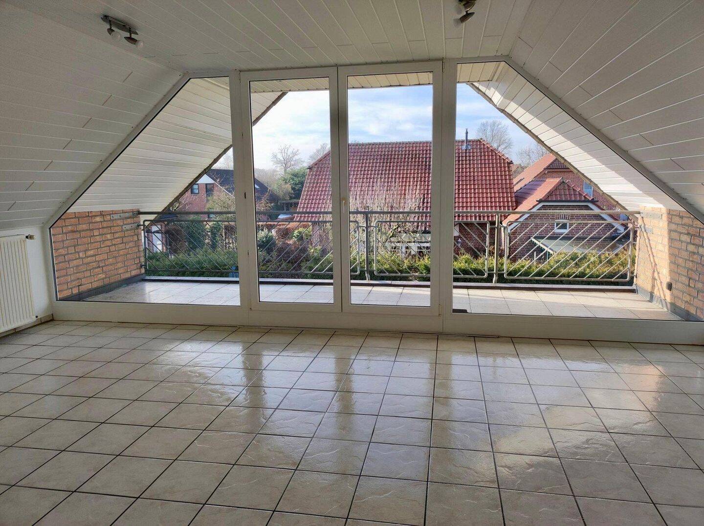 Lichtdurchflutete 3-Zimmer-Wohnung mit großem Balkon, Garage & Glasfaser – Borken-Marbeck, 46325 Borken