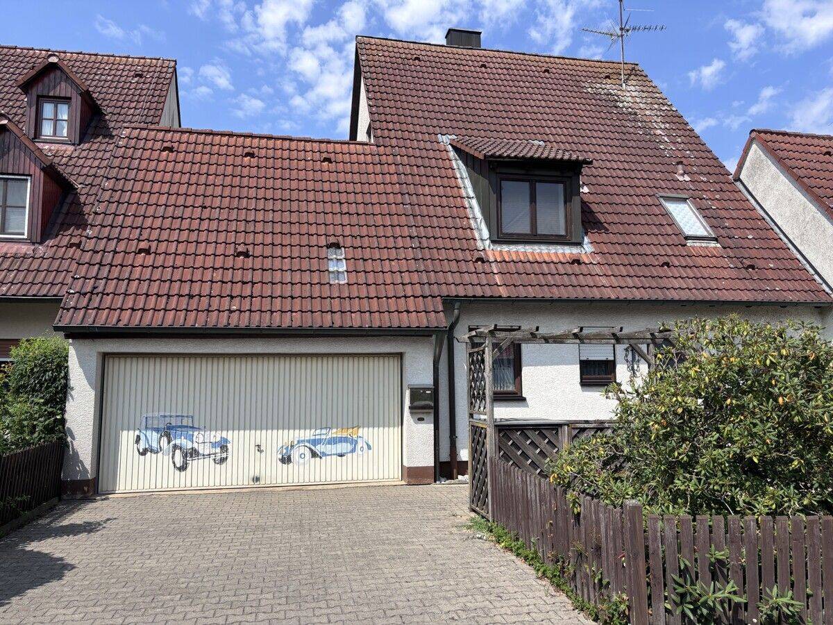 Haus in Erlangen / Hüttendorf, 91056 Erlangen