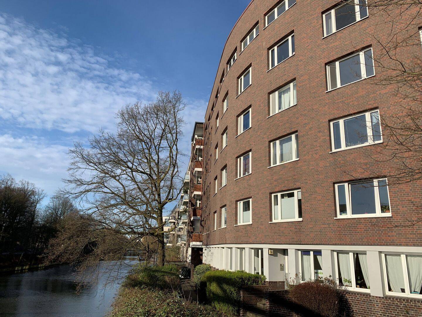 Schöne 2 Zimmerwohnung zur Miete in Winterhude – Wentzel Dr., 22303 Hamburg (Hamburg-Nord Barmbek-Nord Winterhude)