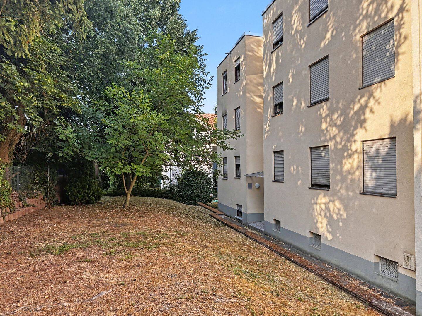 Würzburg, OT Lengfeld – Schicke, vermietete 3-Zimmer-Eigentumswohnung inkl. TG-Stellplatz, 97076 Würzburg (Grombühl Lengfeld)