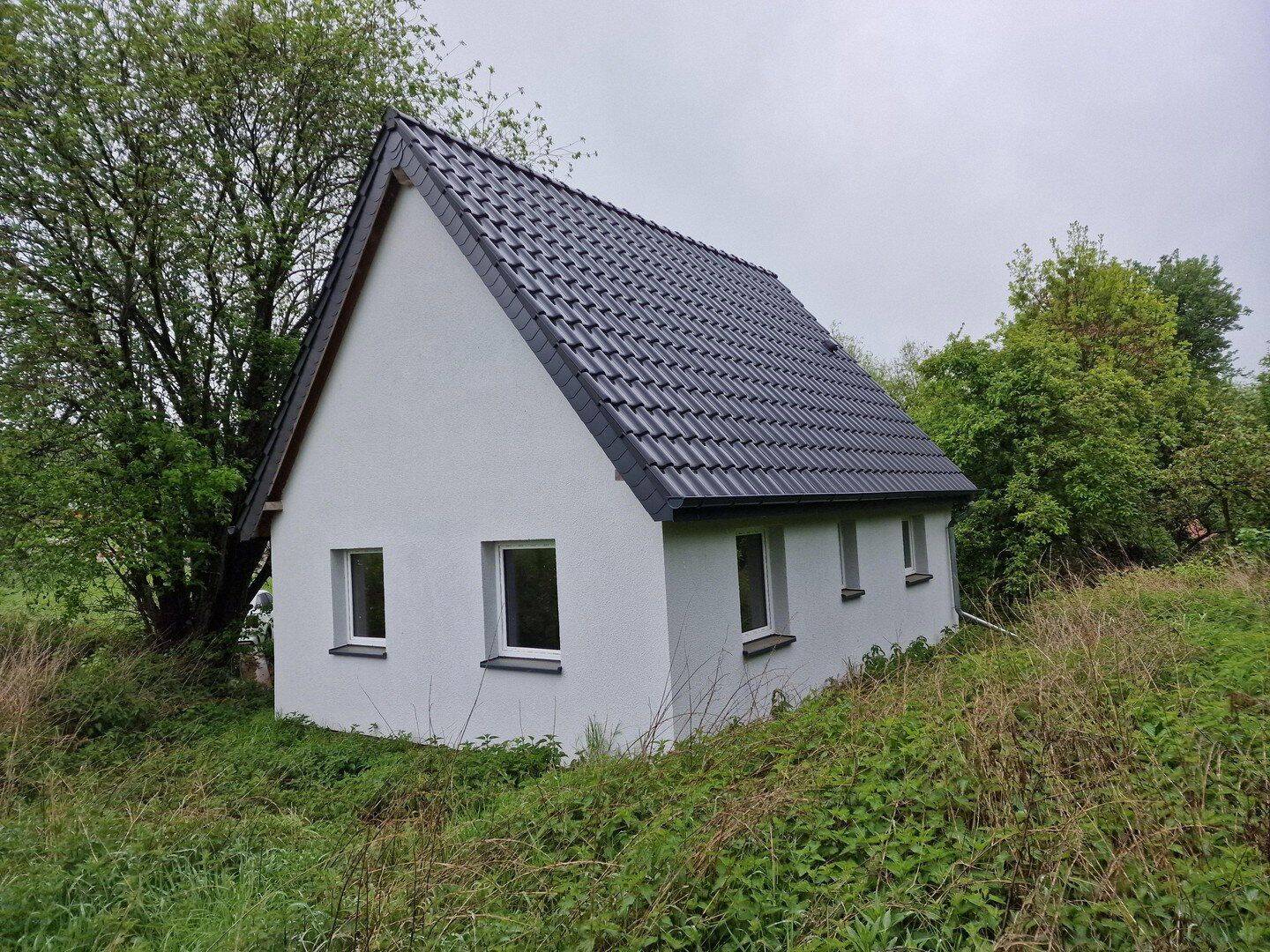 Kleiner Neubau auf 8.225 m² Grundstück in 32120 Hiddenhausen/NRW (Rohbau eines Betriebsgebäudes), 32120 Hiddenhausen