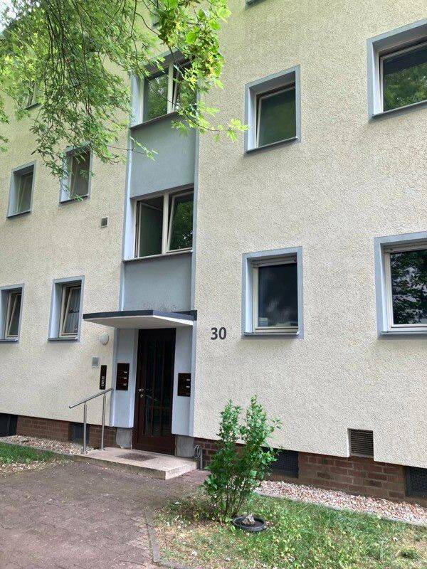 2 Zimmerwohnung mit Balkon, 60486 Frankfurt am Main (Bockenheim Gallus Rödelheim Westend-Süd)