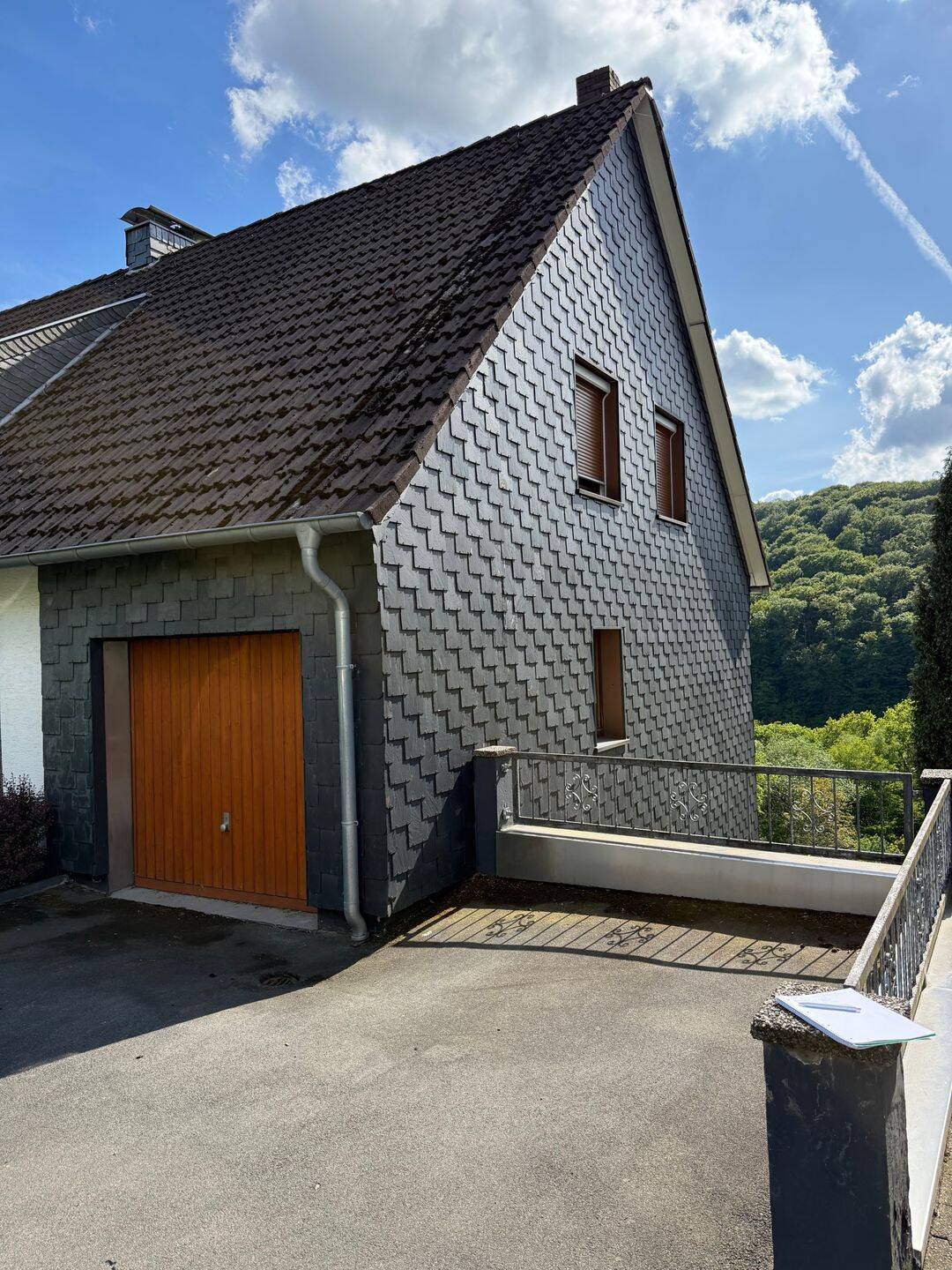 Ruhiges Haus sucht solvente Mieter*in, 42857 Remscheid (Innen Nord Süd West)