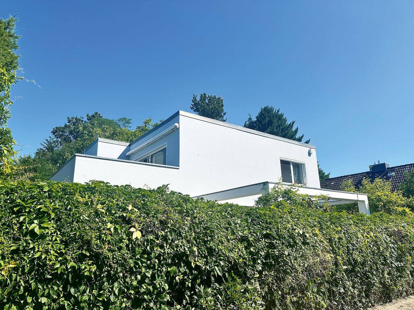 Architektenhaus direkt am Stadtrand Hamburg – Erstbezug nach Modernisierung, 22848 Norderstedt