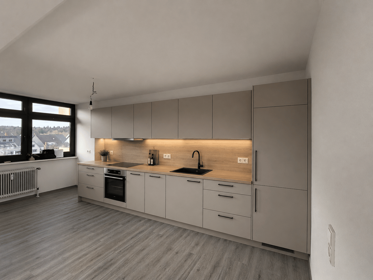 Ruhige Lage auf der Pachtener Heide! Geräumige 3-Zimmer-Wohnung mit Balkon, 66763 Dillingen/Saar