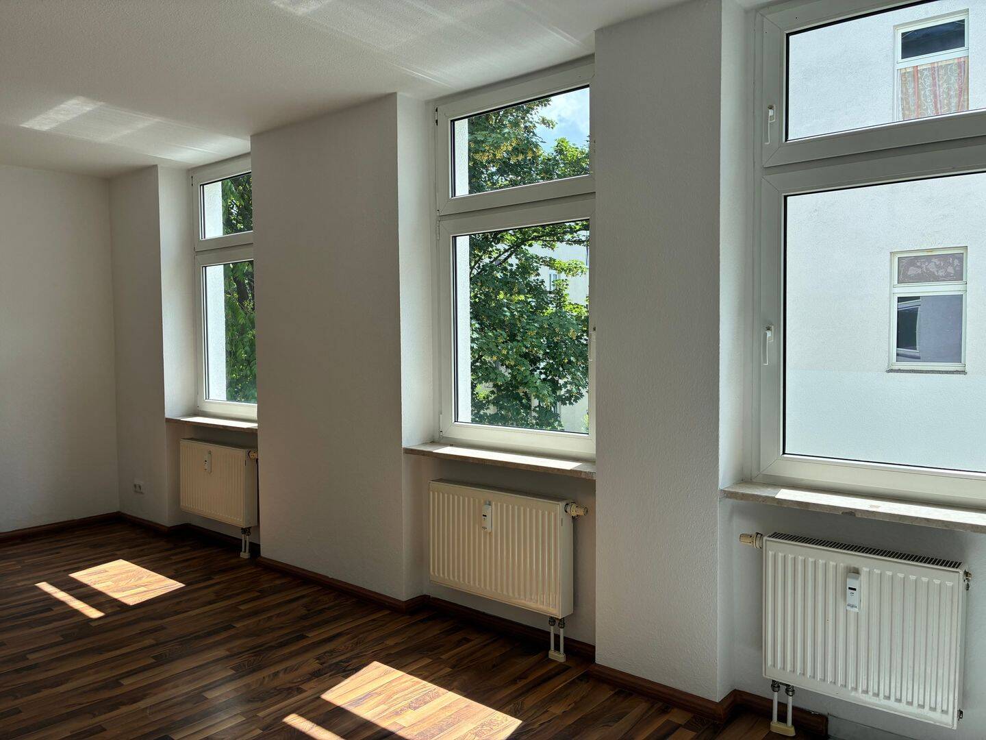 Frisch renovierte 1-Zimmer-Wohnung in Magdeburg-Sudenburg, 39112 Magdeburg (Leipziger Str. Sudenburg)