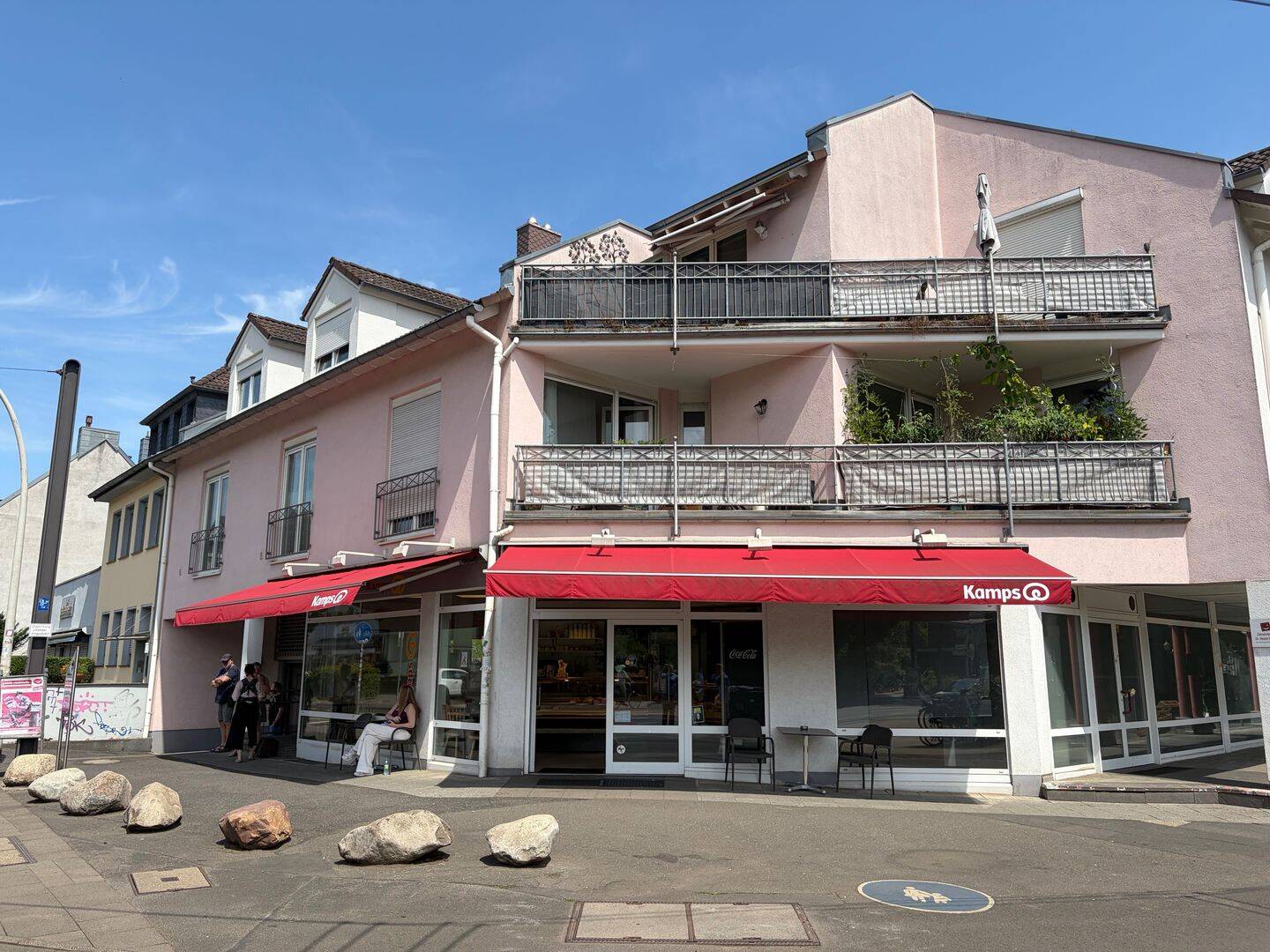 1-Zimmer 41 m² Wohnung mit 16 m² Balkon, Einbauküche und Tiefgarage in Bonn-Dottendorf, 53129 Bonn (Dottendorf Kessenich Poppelsdorf Zentrum)