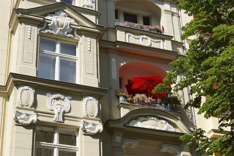 Alte Pracht und neuer Glanz: Altbauwohnung mit Balkon – VERMIETET, 12167 Berlin (Steglitz-Zehlendorf Steglitz)